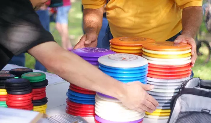 how to get more distance in disc golf