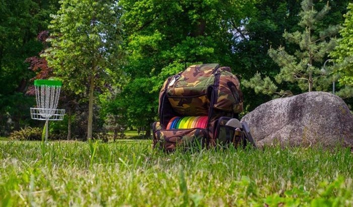 best small disc golf bag