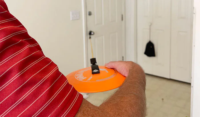throw disc golf at home Most of us play disc golf for recreation and socializing. The benefits include getting outside, meeting people, and staying active. But sometimes, improving your disc golf skills makes the game even more fun—and that takes practice. So, how do you practice disc golf at home when it’s cold, the course is too far, or you don’t have time for a full round? Fortunately, there are plenty of great ways to practice disc golf at home or in your own yard. Here are a few ideas.