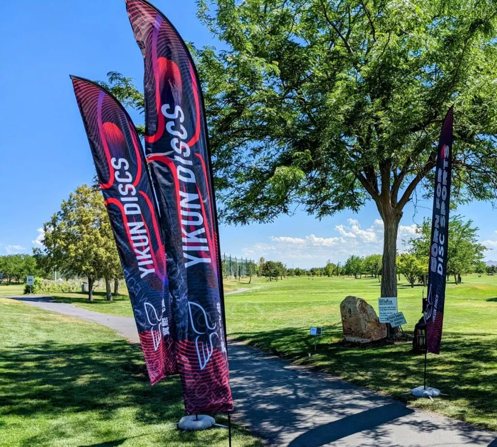 Yikun Disc Golf Banners at a tournament