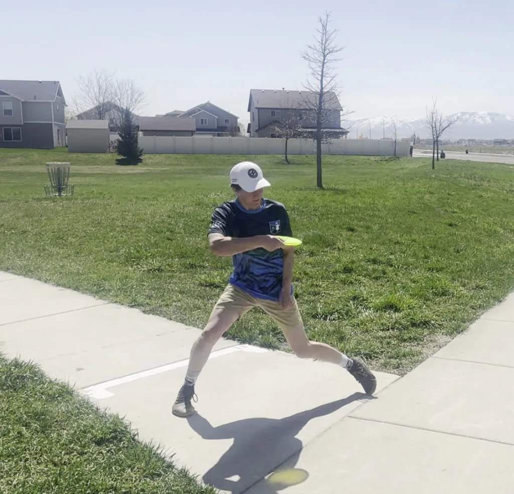 disc golf backhand pull