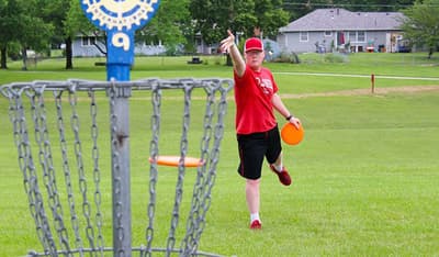 best mid range disc for beginners One of the best things about disc golf is how simple it is to begin. You can grab an inexpensive disc, head to a free course, and start enjoying the sport right away. Once you get hooked, you might wonder how to take the next step. What discs should you use? How do you get involved with a club? What do you need if you want to compete? This guide will walk you through beginner disc selection, helpful accessories, and ways to get more involved in the disc golf community. We will cover basics for beginners, disc selection tips, equipment tips, and competition tips.
